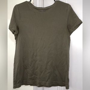 Croft & Barrow Green Tee Size M